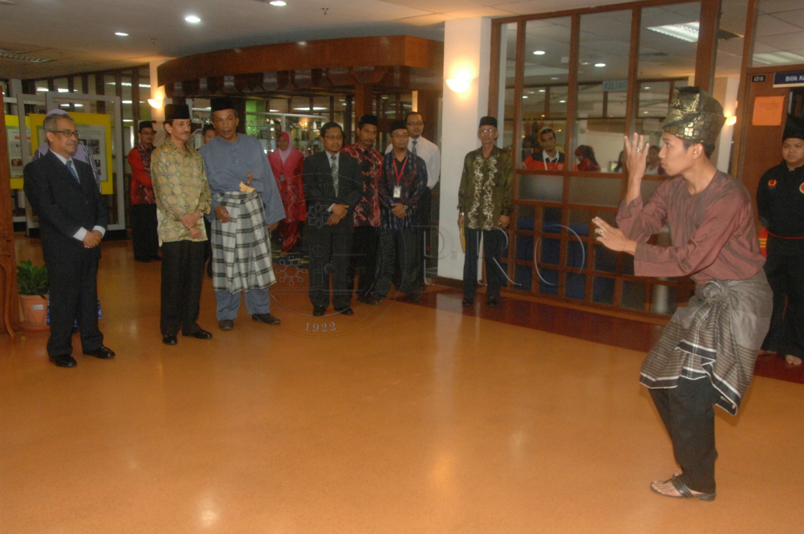 PRO 14 33 WACANA FBA 0076